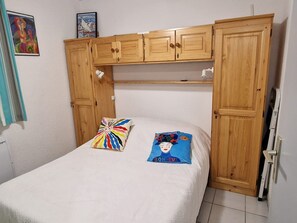 1 bedroom