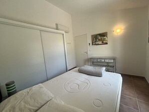 2 室のベッドルーム