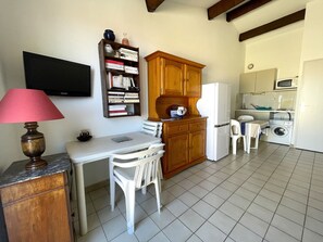 Interior - Quiet studio with terrace and parking in Banyuls-sur-Mer (Banyuls-sur-Mer)