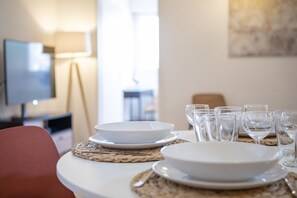 Unclassified image, 3 of 30, button