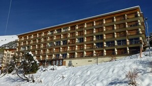 Uklassifisert bilde, 5 av 9, knapp