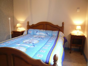 4 habitaciones, wifi gratis y ropa de cama 