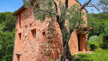 Façade