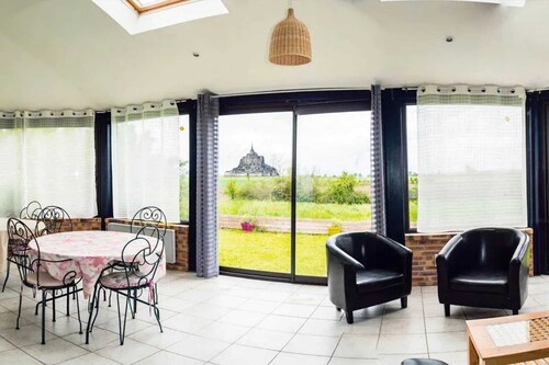 Homerez - Maison à Courtils, proche du Mont Saint-Michel