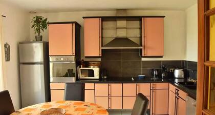 Homerez - Maison Ă Courtils, proche du Mont Saint-Michel