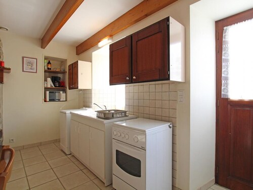 Charming Annoville Cottage with Private Garden