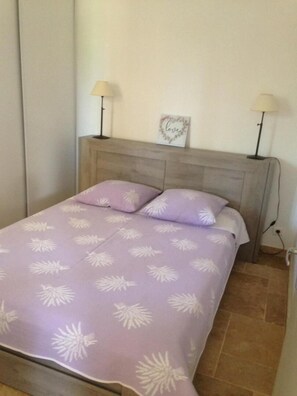 2 bedrooms, iron/ironing board, Internet, bed sheets - Les Lavandes - MOISSAC BELLEVUE (MOISSAC BELLEVUE)