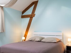 3 habitaciones, cuna de viaje, wifi gratis y ropa de cama 