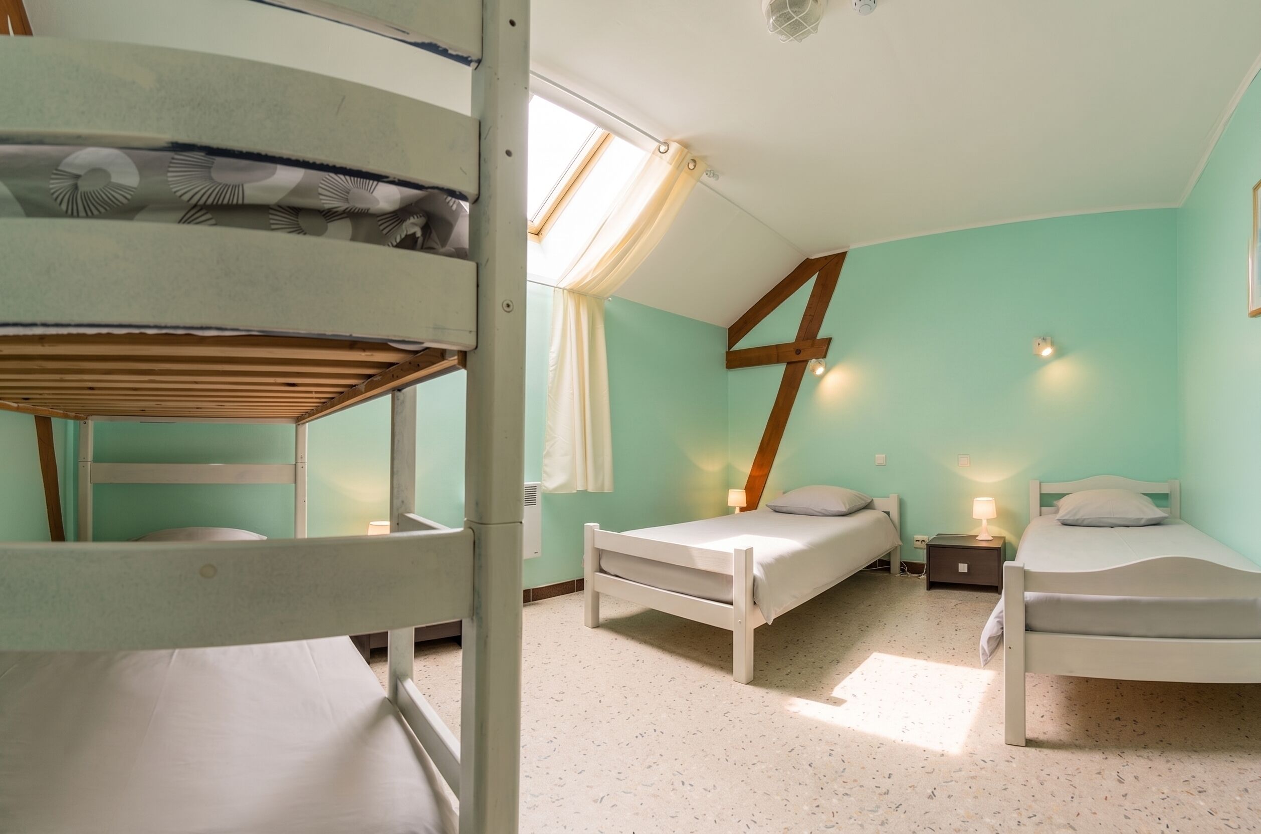 3 habitaciones, wifi gratis, ropa de cama y acceso para silla de ruedas 