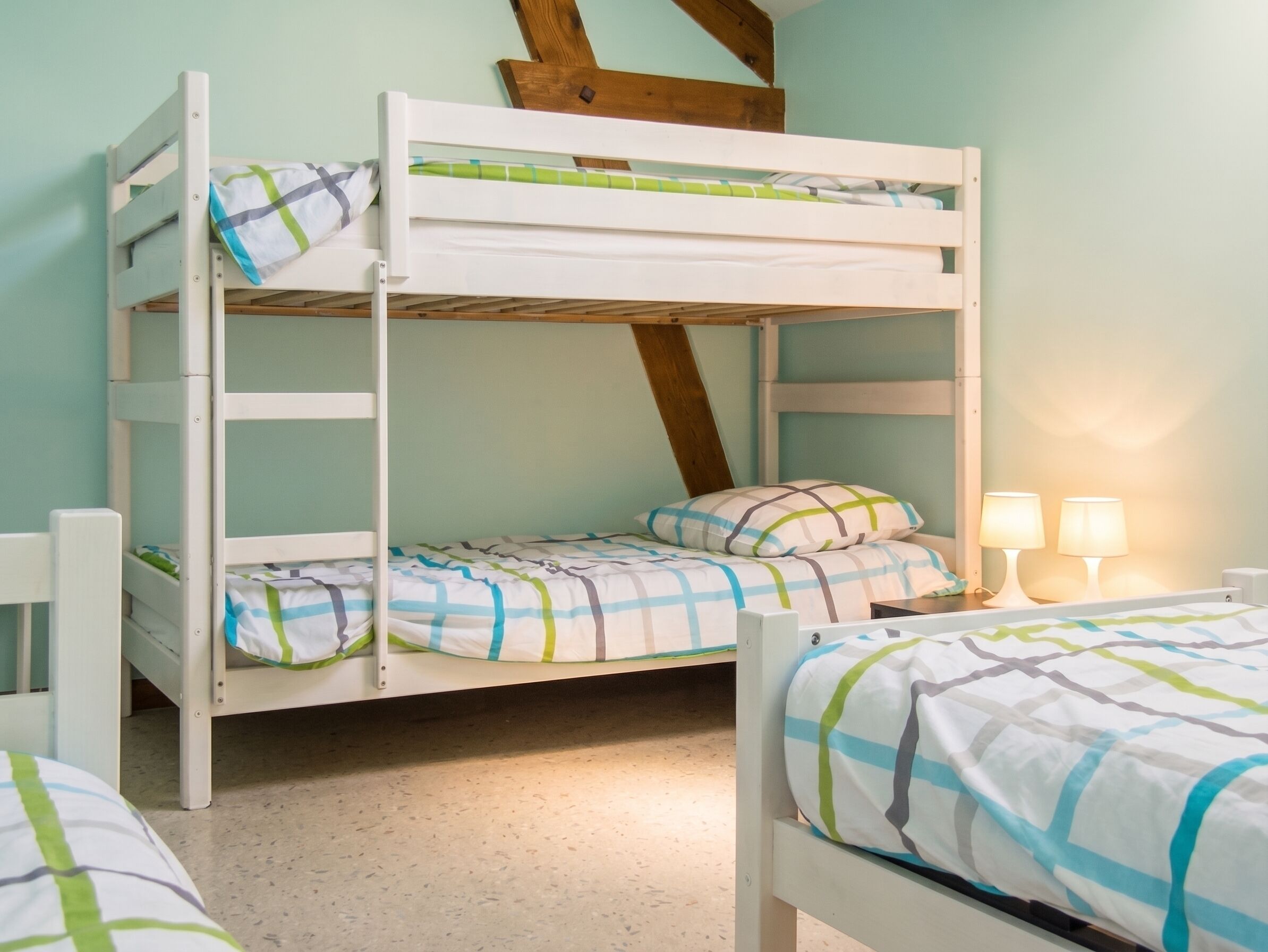 Bunk bed