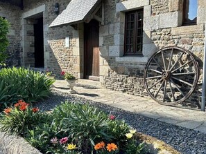 Exterior detail - Charming house with large park in Juilley (Juilley)