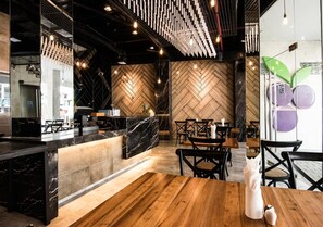 Restaurant - Goldberry Lite Iloilo (Iloilo)