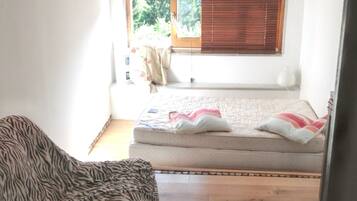 2 bedrooms, iron/ironing board