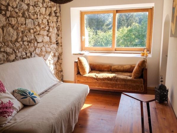 Interior - Homerez - House in Puivert. (Puivert)