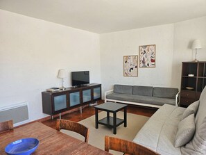 TV