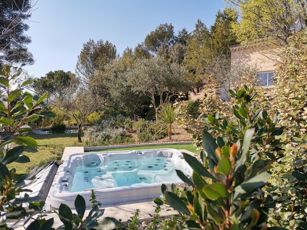 Bubbelpool utomhus