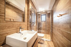 Shower, hair dryer, towels - MERANTI - Design apartment with spa and gym (Montriond)
