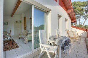 صورة غير مصنفة، 3 من 10، زرّ