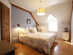 3 Schlafzimmer, kostenloses WLAN, Bettwäsche