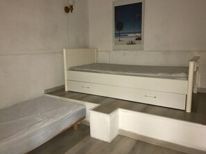 2 bedrooms - Apartment T2 Mezzanine 5 ppl, Sea View, Parking (Port Barcarès)