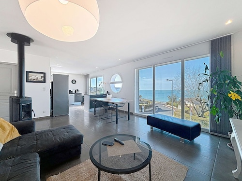Villa à 150m de la plage avec piscine et WiFi gratuit