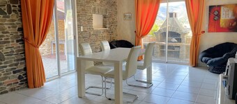 Charming Villa with Terrace, Garage, and AC, 600m from the Sea in Banyuls-sur-Mer