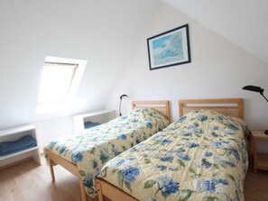 3 bedrooms