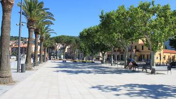 Enceinte de lâhĂ©bergement