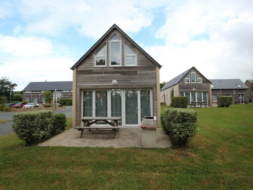 Charming House Near Dunes with Terrace, BBQ, and Pet-Friendly Facilities