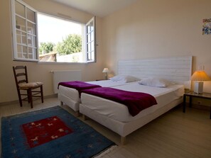 4 bedrooms