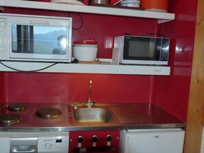 Fridge, microwave, oven, dishwasher - 2-room apt 5 pers, southwest balcony, Arc 1800 (Les Arcs 1800)