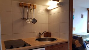 Uklassifisert bilde, 3 av 15, knapp