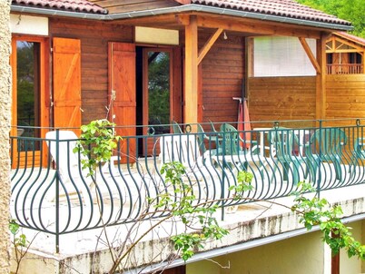 Homerez - Chalet in Saint-Gérons