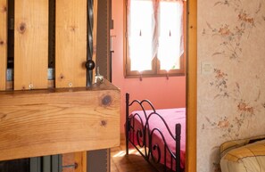 3 bedrooms, iron/ironing board, travel cot - Homerez - Chalet in Saint-Gérons (Saint-Gérons)