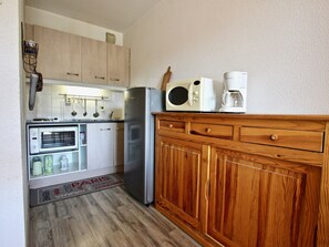 Fridge, microwave, oven, coffee/tea maker - Lovely 2-room 4/5 ppl, at the foot of the slopes, south terrace (Chamrousse)