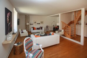 Fernseher, DVD-Player