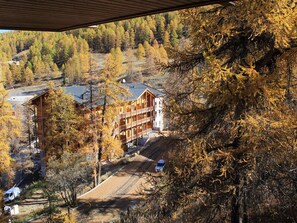 Exterior - Central Apartment in Vars - 3 Rooms, Sleeps 6, Near Slopes & Shops (Vars)