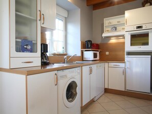 Fridge, microwave, dishwasher