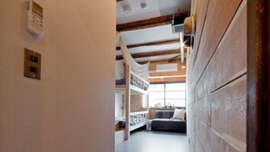 1 habitación, caja de seguridad en la habitación y wifi gratis