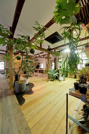 Gift shop - glam lodge - Hostel (Osaka)
