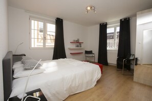 Unclassified image, 3 of 11, button - schlumberger 120m2 city center 3br 2bth (Colmar)