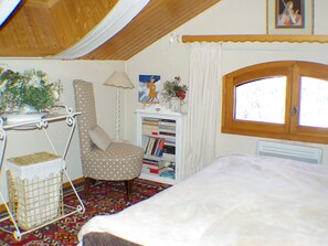 3 bedrooms