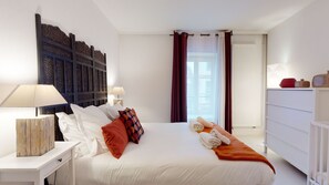 1 habitación, tabla de planchar con plancha, wifi gratis y ropa de cama 