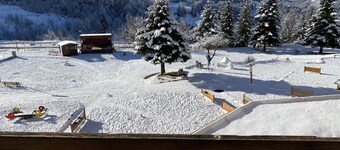 Big and pleasant studio full south 34 m2 at the foot of the slopes with parking place