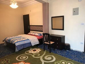 1 bedroom, premium bedding, in-room safe, iron/ironing board - Pyramids View Studios (Giza)