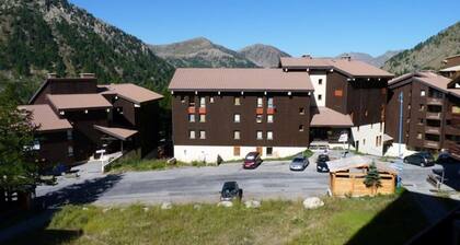 Duplex confortable pour 6/7 personnes Ă Isola 2000