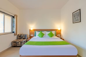 Cottage cơ bản | Bàn, giường gấp/giường phụ (phụ phí), bộ trải giường