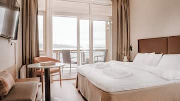 Desk, blackout curtains, iron/ironing board, free WiFi