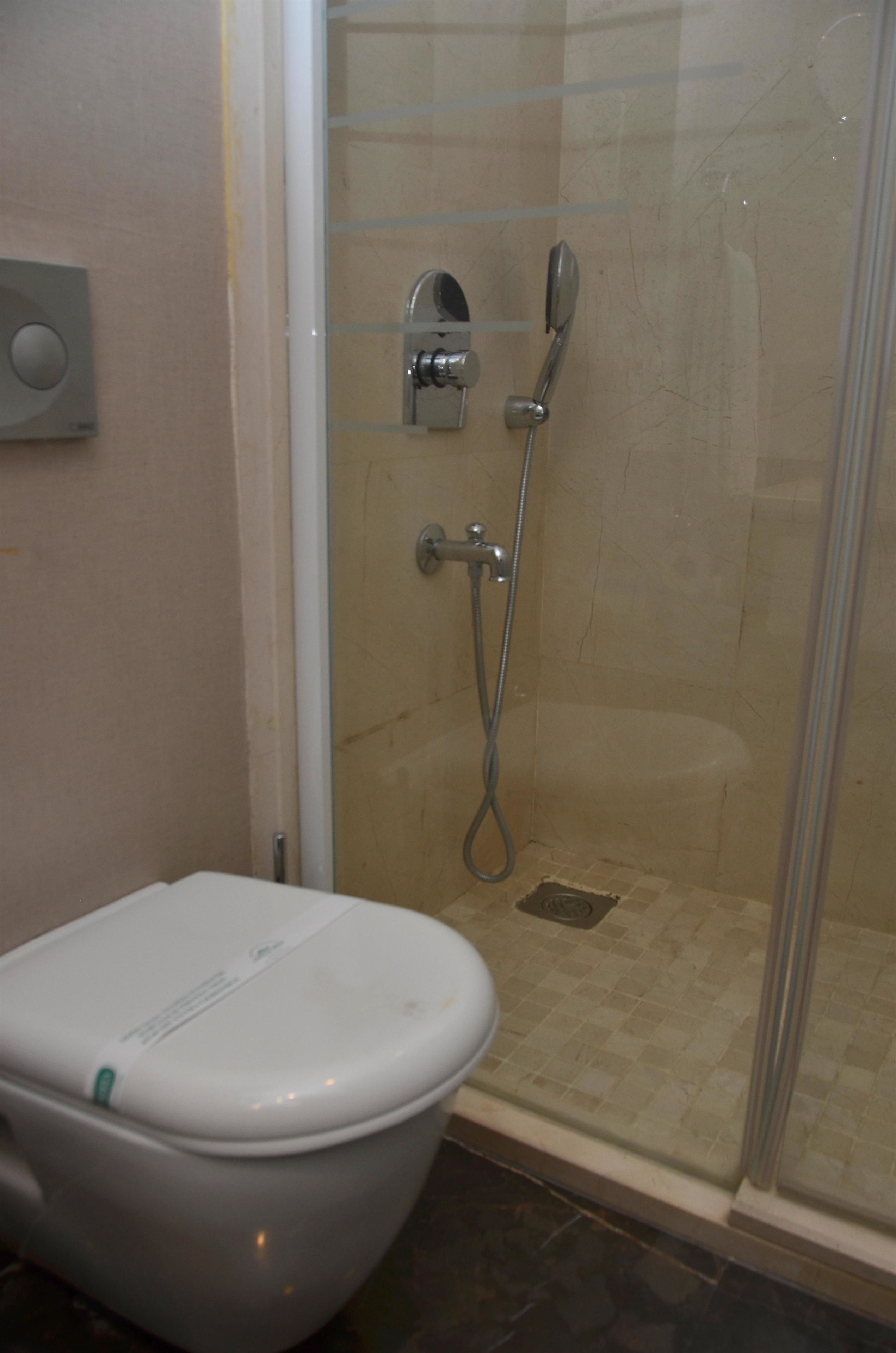 shower, free toiletries, hair dryer, bathrobes