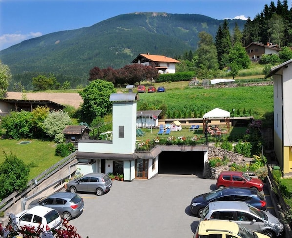 Free self-parking